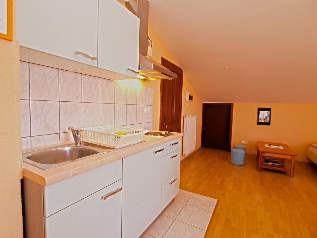 Apartments Denis 19 Fažana Eksteriør bilde