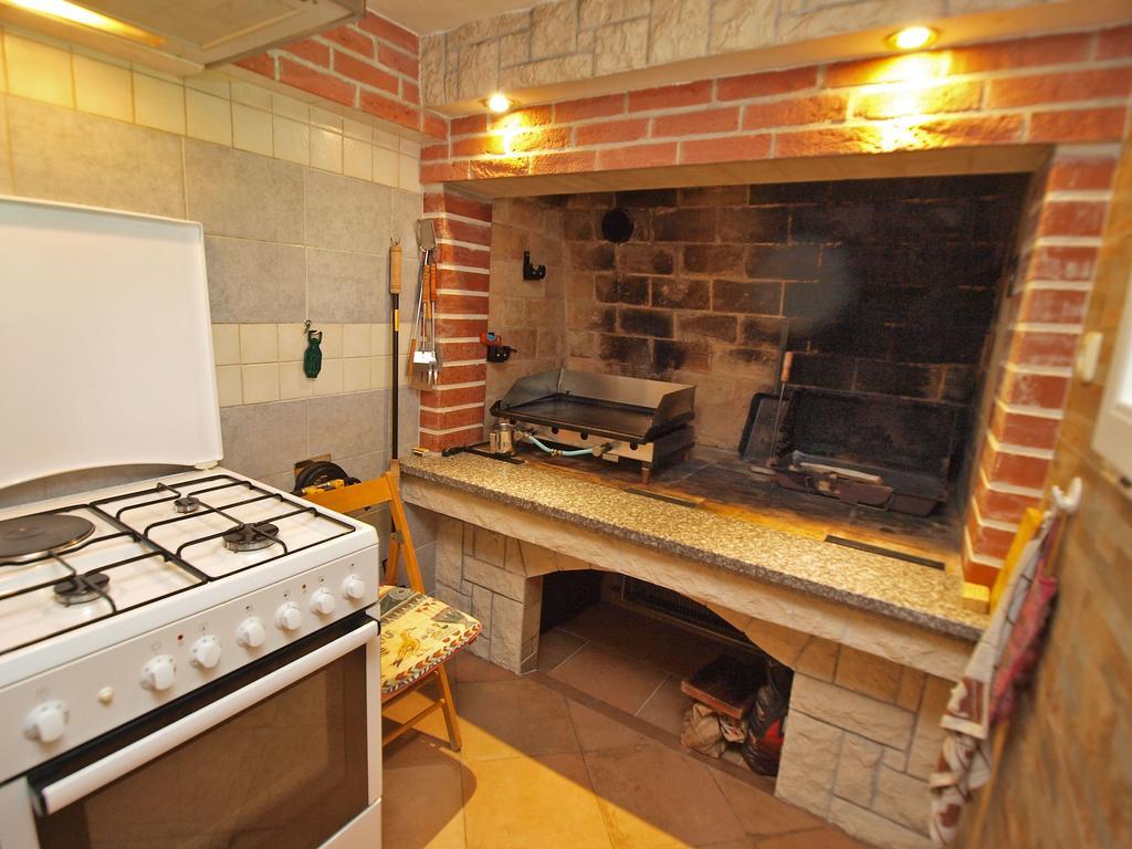 Apartments Denis 19 Fažana Eksteriør bilde